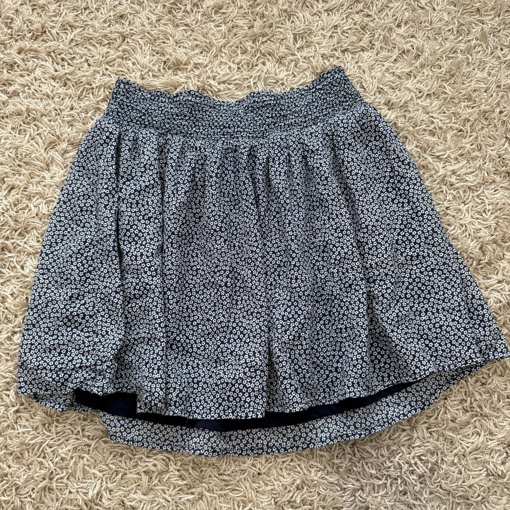 Womens blue floral lined Old Navy skirt Medium